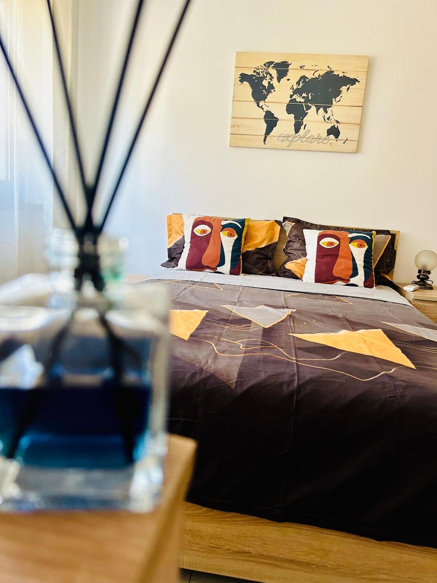 Snug Apartament 雅西 外观 照片